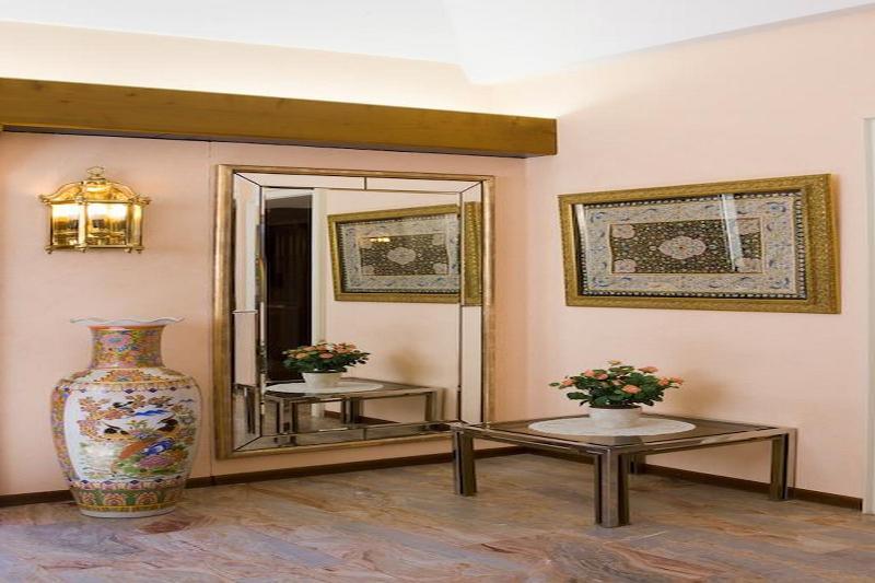 ホテル Residenze Dell'Angelo ロカルノ エクステリア 写真