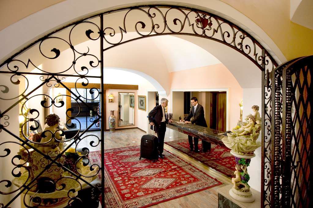 ホテル Residenze Dell'Angelo ロカルノ インテリア 写真