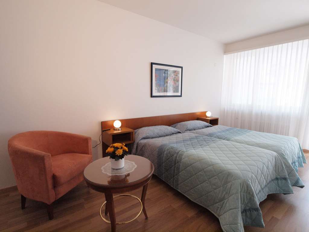 ホテル Residenze Dell'Angelo ロカルノ 部屋 写真